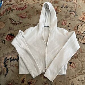 Brandy Melville sweater